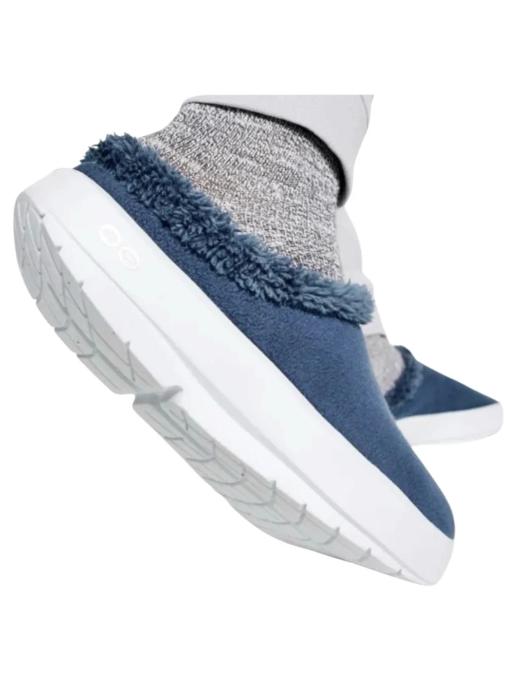 OOFos 𖦹 OOcoozie Vegan Sherpa Fur Lined Slipper Mule 𖦹 Moroccan Blue 𖦹 12.5